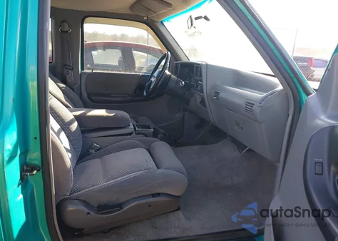 1994 Ford Ranger Super Cab из США, поврежденный, VIN 1FTCR14X1RPA94247